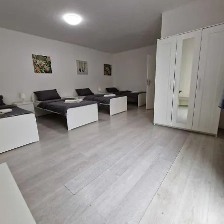 Ferienwohnung Mit Smart-tv * ブルシャイト